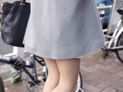 请触摸我的鸡巴 但请不要直接用手触摸 1