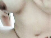 丝袜高跟大长腿极品姐妹花 一起舔鸡巴样子好骚