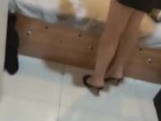 嫖妓偷拍200块快餐高颜值蝴蝶逼年轻卖淫妹搞完还教老板如何炒股