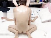 可爱粉色小护士床上如此反差翘起小屁屁乖乖等大肉棒进入酥酥的皮肤粉嫩的乳头谁受得了