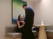 深夜再来一场高颜值牛仔外套苗条妹子 口交上位骑乘大力猛操呻吟娇喘诱人