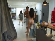 一到场就不顾工作人员开始亲热,被欲望给支配的美乳宋南伊