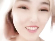 京都漂亮美乳大一极品校花约炮友家中啪啪 超高颜值 圆润美乳 大屌速插浪穴交合