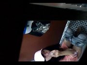 商超年輕營業員及國中生如廁續集1