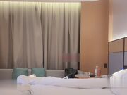 约操知名高颜网红_豪乳翘臀_皮肤雪白_狠狠干她一顿