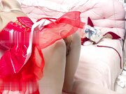 露脸拍摄，红色小魔女多姿势啪啪，萌萌的外表下是个小骚货_1