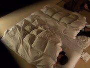 看看谁先出 嗯 你在做什么 1