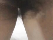 烟瘾很大的美少女主播王子的公主和土豪级肥猪粉丝在卫生间各种姿势草被内射