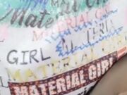 颜值不错的妹子 穿着黑色性感丝袜 户外和炮友车震啪啪大秀 口交 深喉