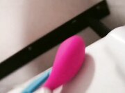 曼谷寻花这大哥好口味 找了个颜值不错的人妖大鸡巴激情啪啪 吃奶子撸鸡巴玩深喉