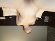 询问我是否可以见他 因为我有一个咨询