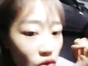 清纯美女主播完美露脸真空白丝袜约眼镜炮友户外学校草坪上啪啪