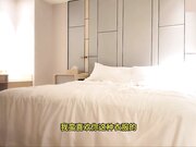 留学生网红性感身材丸子头射线纹身