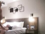 约了个苗条非常骚妹子 骑乘床边大力猛操呻吟娇喘