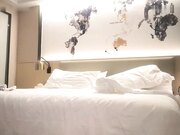 小老弟寻欢约了个白衣牛仔裤妹子酒店啪啪 舌吻摸逼调情口交上位大力猛操