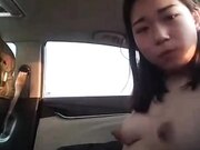 颜值不错风骚主播和炮友双人户外啪啪秀 口交车震啪啪 很是淫荡