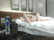 小伙今夜约战00后小萝莉 粉嫩干净 侧颜颇有几分像张子枫 大胸乖巧又配合