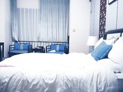 穿上情趣连体黑丝骚穴舔的求操被各种大力狂怼骚叫不停求快射