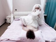 叛逆逃婚新娘惨遭外卖小哥猥亵羞辱