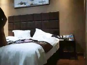 山炮寻欢约包臀裙性感骚妹 翘起屁股撩起裙子 拨开内裤摸穴 张开双腿掰穴