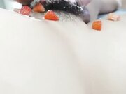 从早到晚黑牛相伴 淫水横流爽到虚脱 J8涂抹蛋糕奶油跪舔干净口技超棒