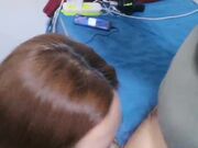 深夜调教按摩店风骚老板娘 露脸舔弄大鸡巴 让小哥直接在按摩床上无套爆草蹂躏