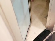 新人下海嫩妹妹 娇小身材跪地舔屌 特别小阴唇骚穴 掰开非常紧致 洞口磨蹭