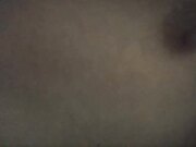 风情万种满足小伙的一切幻想，鲍鱼很干净很粉，口爆吞精