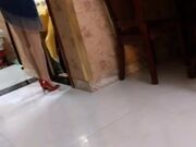 一坊超级会玩男女双人主播 勾引外卖小哥3P大秀 外卖小哥拉了好久才拉进来