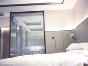 马尾白裙腰细苗条少妇，穿上黑丝舔弄口交后入抽插猛操