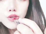 良心主播洗澡洗白白 卧室中露脸女上位操逼秀无套啪啪 只留了一撮逼毛