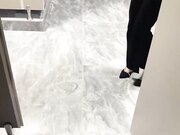 公厕4P换妻聚会现实中结婚很多年了发小也是颜值夫妻没事就换着玩