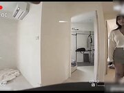 巨乳女孩首次毒龙体验