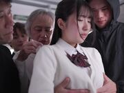 5号站台的丰腴美乳少女竟是痴汉最爱3