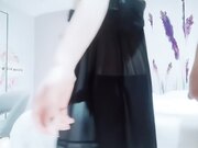 特写镜头卖力深情口交，床边后入骑乘猛操大奶晃动不断