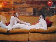 恐怖小丑的邪恶计划让继兄惊喜尖叫的榨精之旅