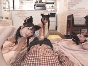 发情期猫娘的接待 与小胸脯小猫咪的包月套餐内射交配3