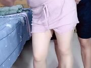 剧情演绎 小嫂子沉睡趁机玩弄一二 半推半就直接强推 无套猛操