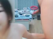 再漂亮的女神也是有钱大哥的胯下玩物 全程露脸穿着小高跟在房间里被大哥草嘴