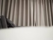 长发浅色包臀裙，小姐姐嘴硬就是不叫人