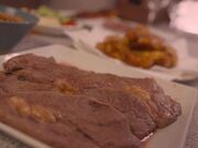 在哥哥出差期间 继姐沉迷于自慰3