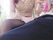 湖边抓螺丝性感黑丝妹妹凉亭勾引哥哥小竹林激情后入爆插粉嫩鲍鱼淫水四溅