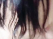 妹妹假期在家洗澡门口打飞机太难受直接冲进厕所无视爸妈在家按在地上