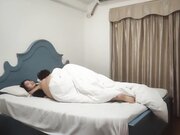 泡良大神 19岁学生妹 苗条可人 想做爱又害羞 强行推倒啪啪狂插满足