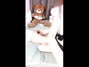 和男友激情操逼 情趣制服一脸呆萌 扶着屌吸吮 骑上来抱着屁股操 爽的直浪叫