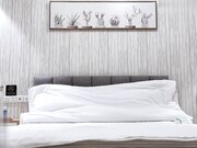 白皙巨乳御姐风情 美腿细腰媚眼含春