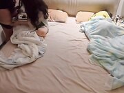 媳妇拒绝房事拒只能拿丈母娘泄欲在睡着的老婆旁边操 强劲抽插骚穴儿子要射了妈