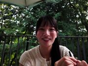 透明感绝美少女隐藏的色欲本性暴露无遗1