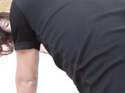 太羞耻了掰逼特写还要打光拍摄小骚妇反而更兴奋了淫水亮晶晶的