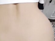 好色表弟趁着姐夫不在家偷偷强上巨乳表姐在厨房就把表姐按着操后入爆操猛插